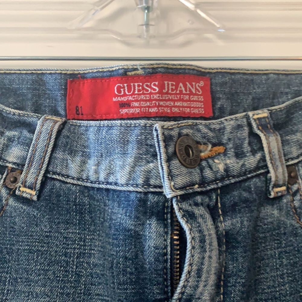 Guess Denim Skirt length about 12.5 inches - Picture 3 of 10